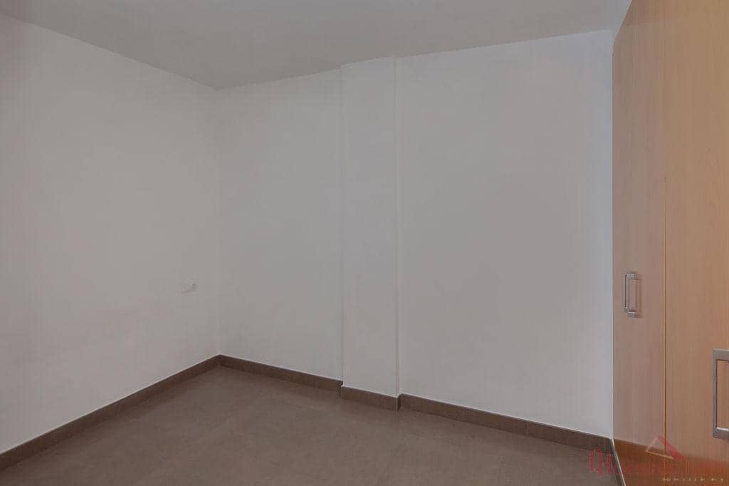 1 Zimmer Wohnung zu verkaufen in Paterna - 155.000 € (Ref: 10160656)