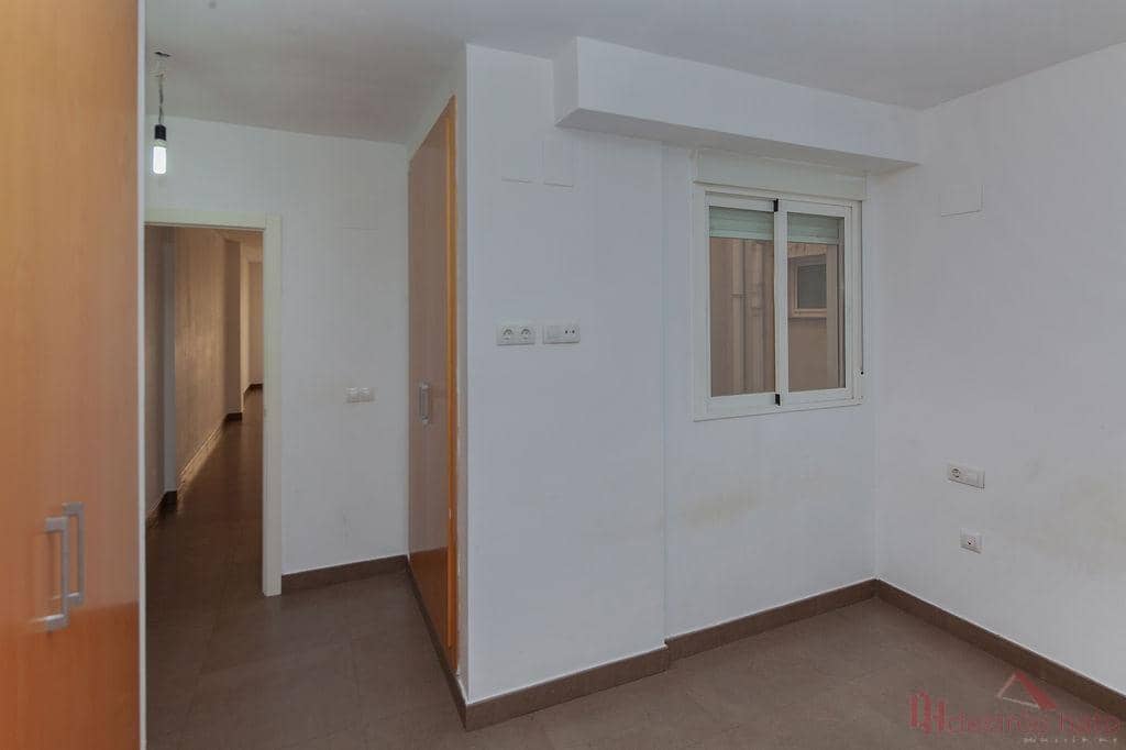 1 Zimmer Wohnung zu verkaufen in Paterna - 155.000 € (Ref: 10160656)