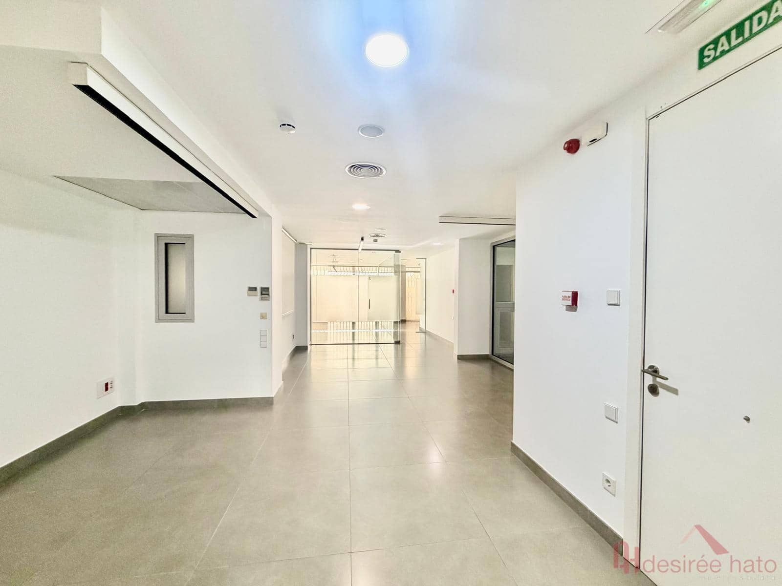 Office for rent in Valencia city - € 4,000 (Ref: 10163777)