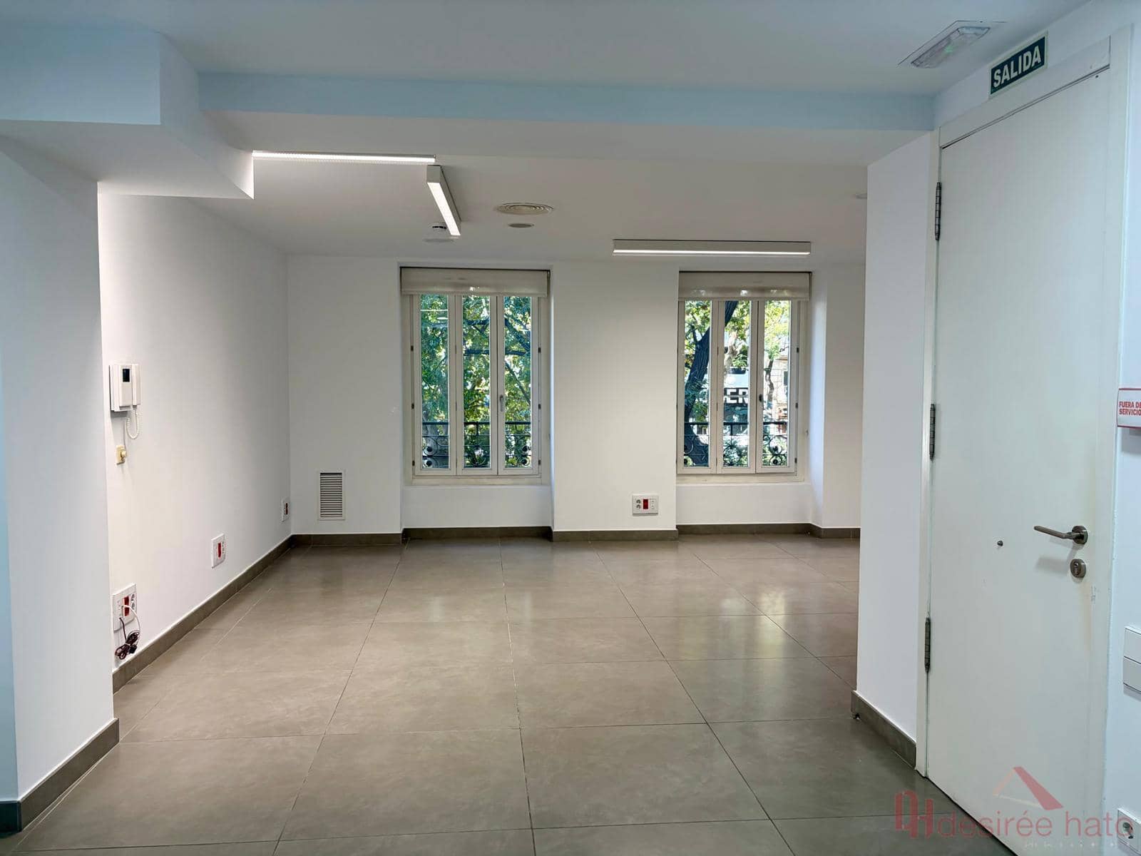 Office for rent in Valencia city - € 4,000 (Ref: 10163777)