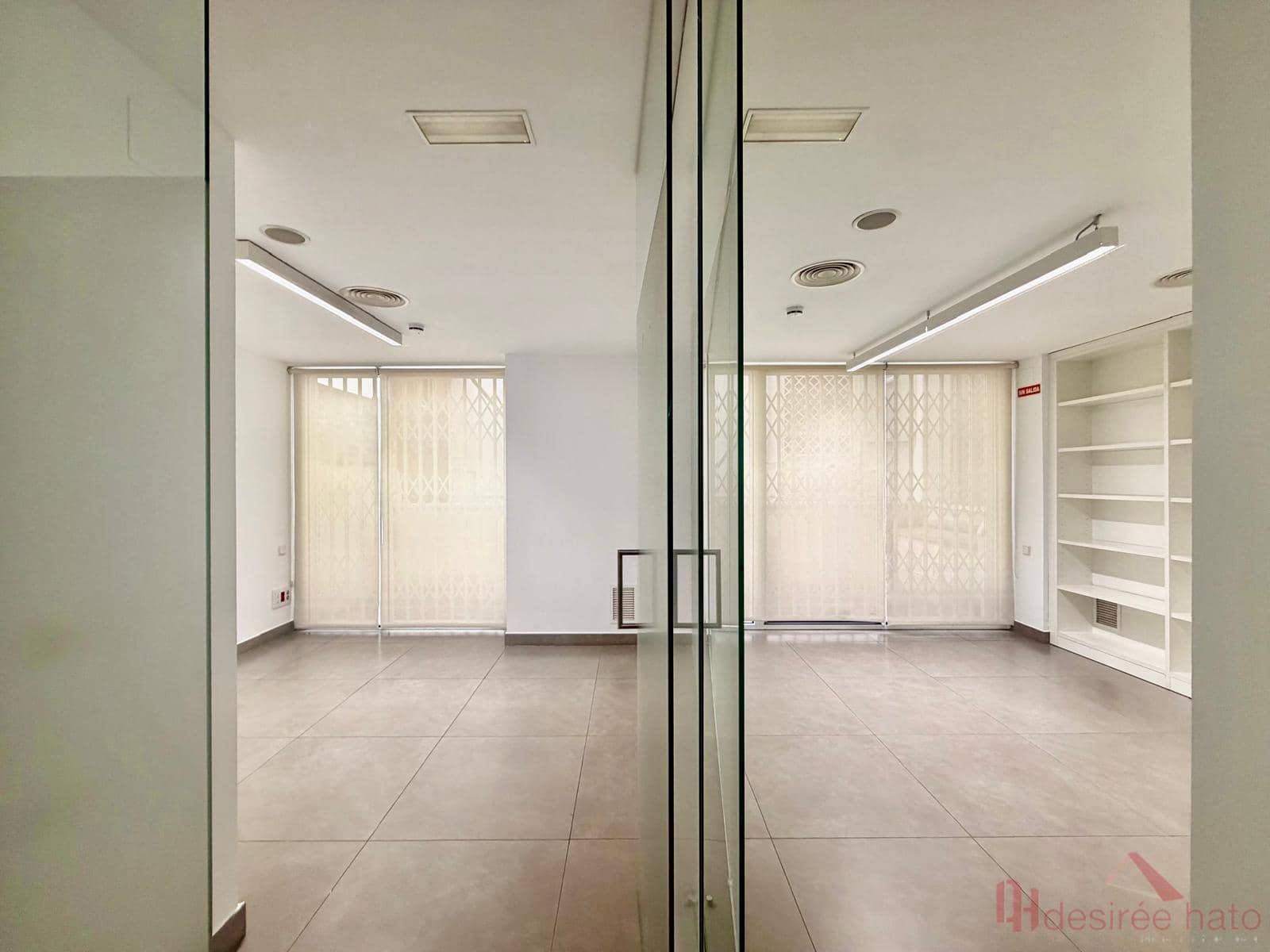 Office for rent in Valencia city - € 4,000 (Ref: 10163777)