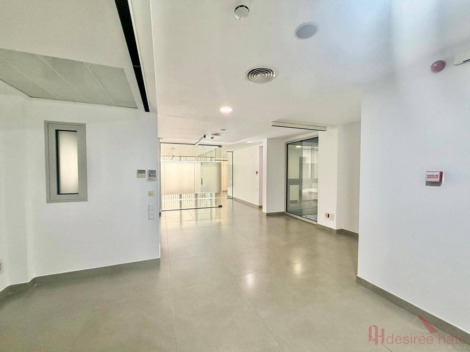 Office for rent in Valencia city - € 4,000 (Ref: 10163777)