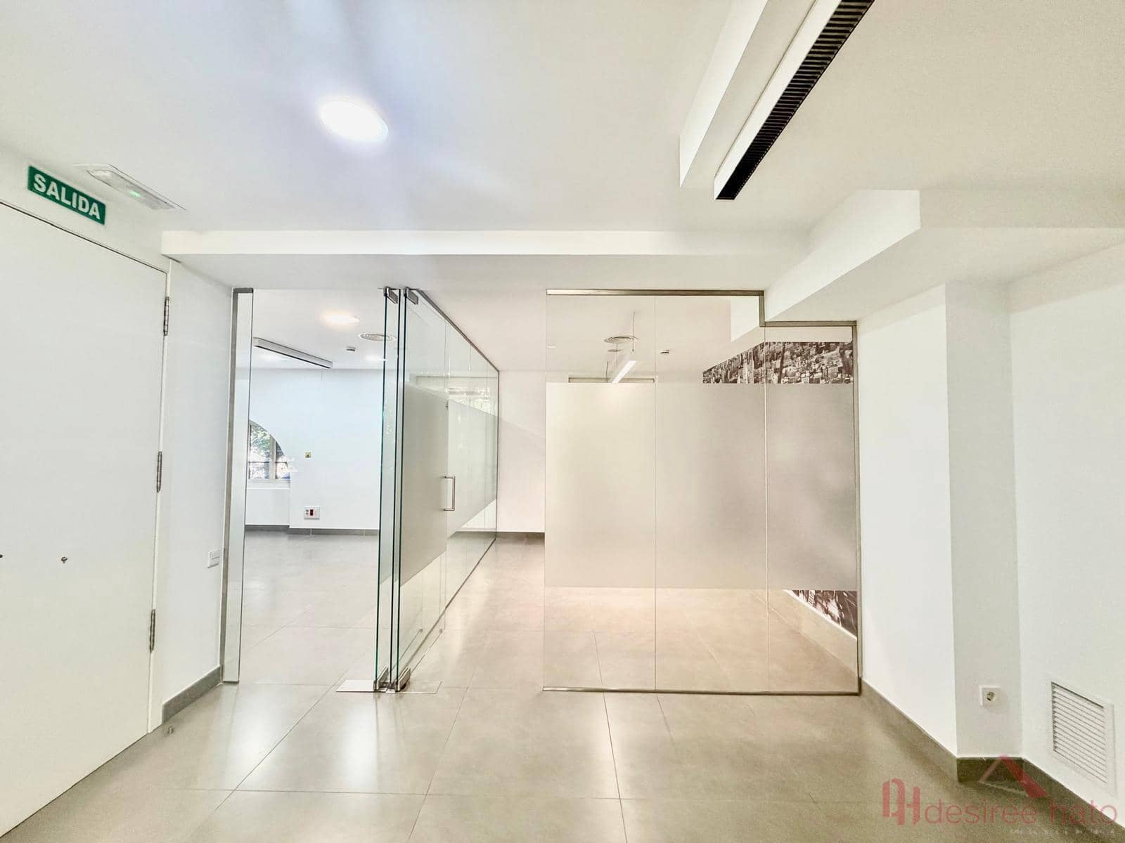 Office for rent in Valencia city - € 4,000 (Ref: 10163777)
