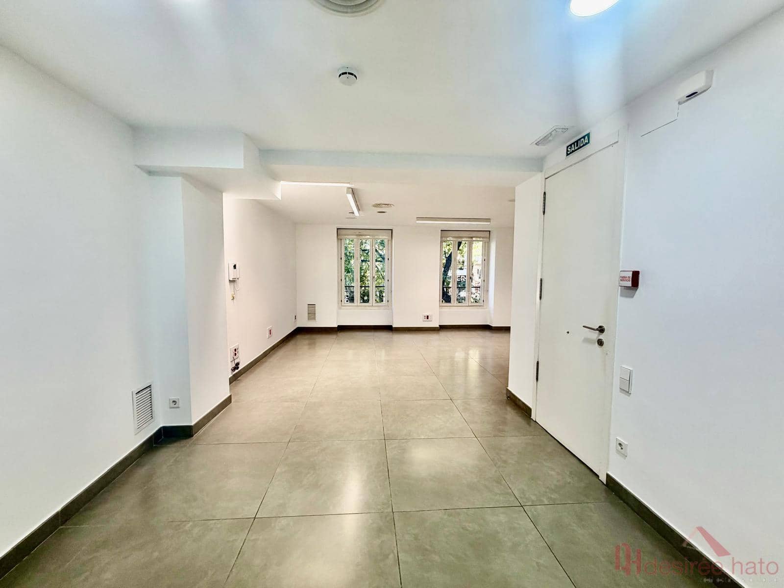 Office for rent in Valencia city - € 4,000 (Ref: 10163777)