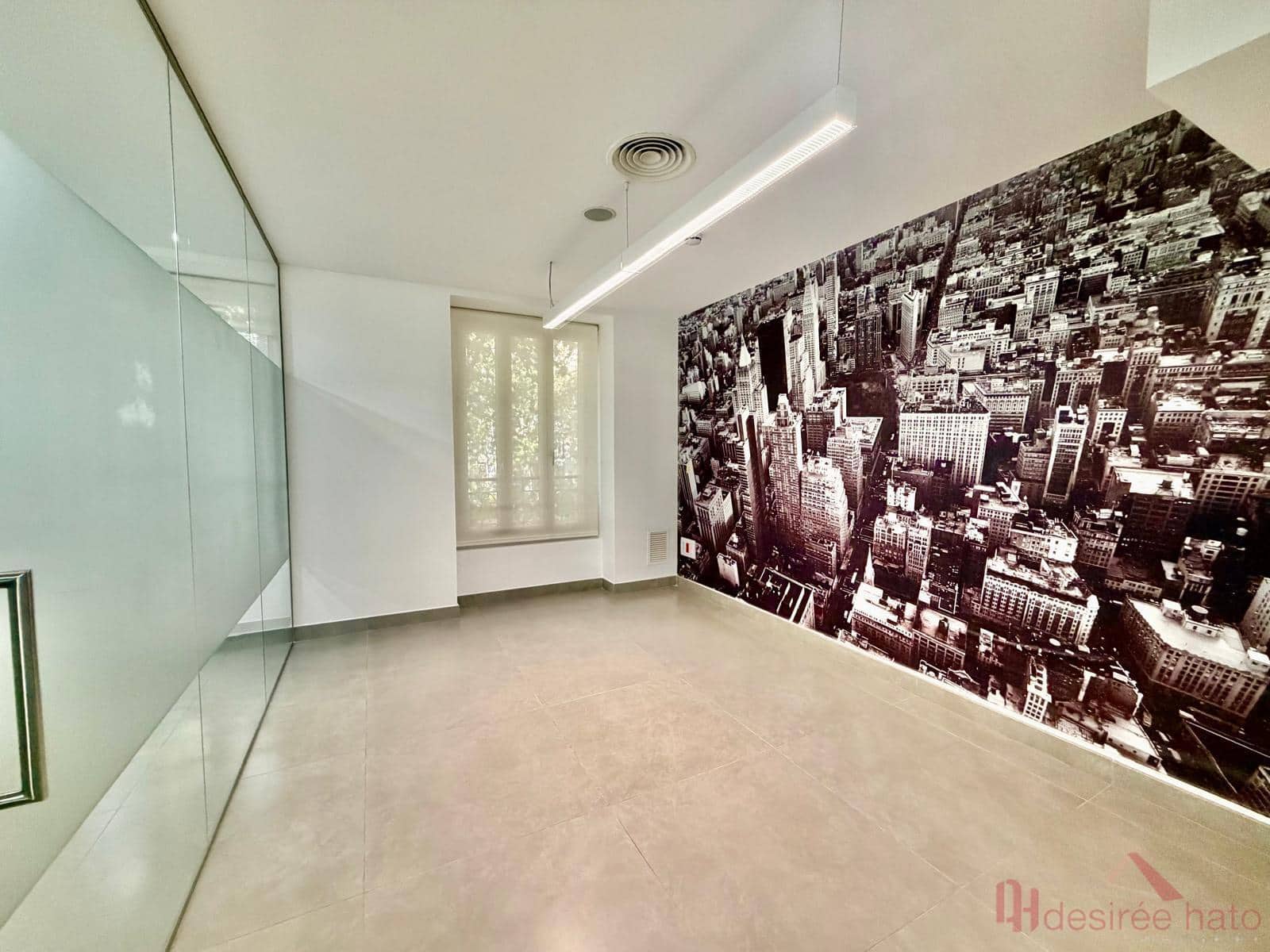 Office for rent in Valencia city - € 4,000 (Ref: 10163777)
