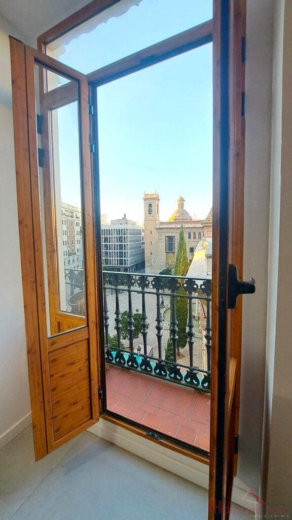 1 bedroom Flat for rent in Valencia city - € 1,500 (Ref: 10167886)