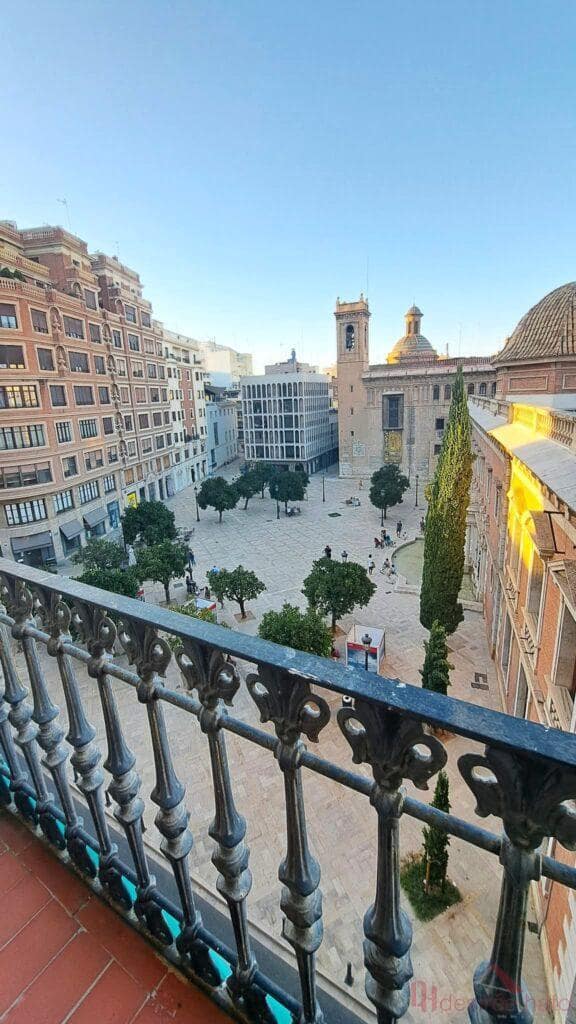1 bedroom Flat for rent in Valencia city - € 1,500 (Ref: 10167886)