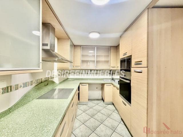 3 soverom Leilighet til salgs i Valencia by med garasje - € 450 000 (Ref: 10172889)
