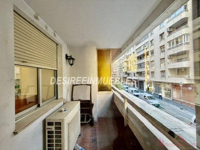 Piso de 3 habitaciones en Arrancapins, València ciudad en venta con garaje - 450.000 € (Ref: 10172889)