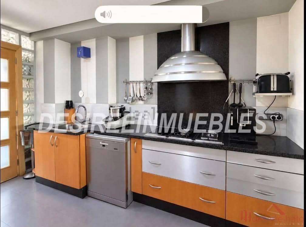 Piso de 3 habitaciones en València ciudad en venta con garaje - 535.000 € (Ref: 10184847)