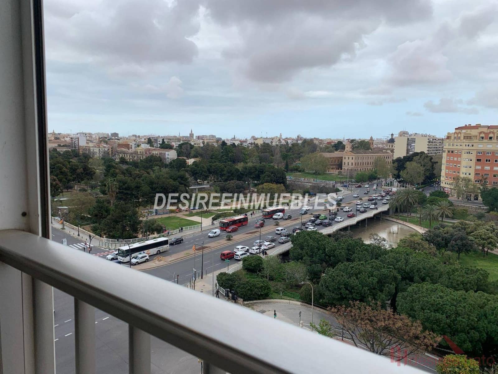 Piso de 3 habitaciones en València ciudad en venta con garaje - 535.000 € (Ref: 10184847)