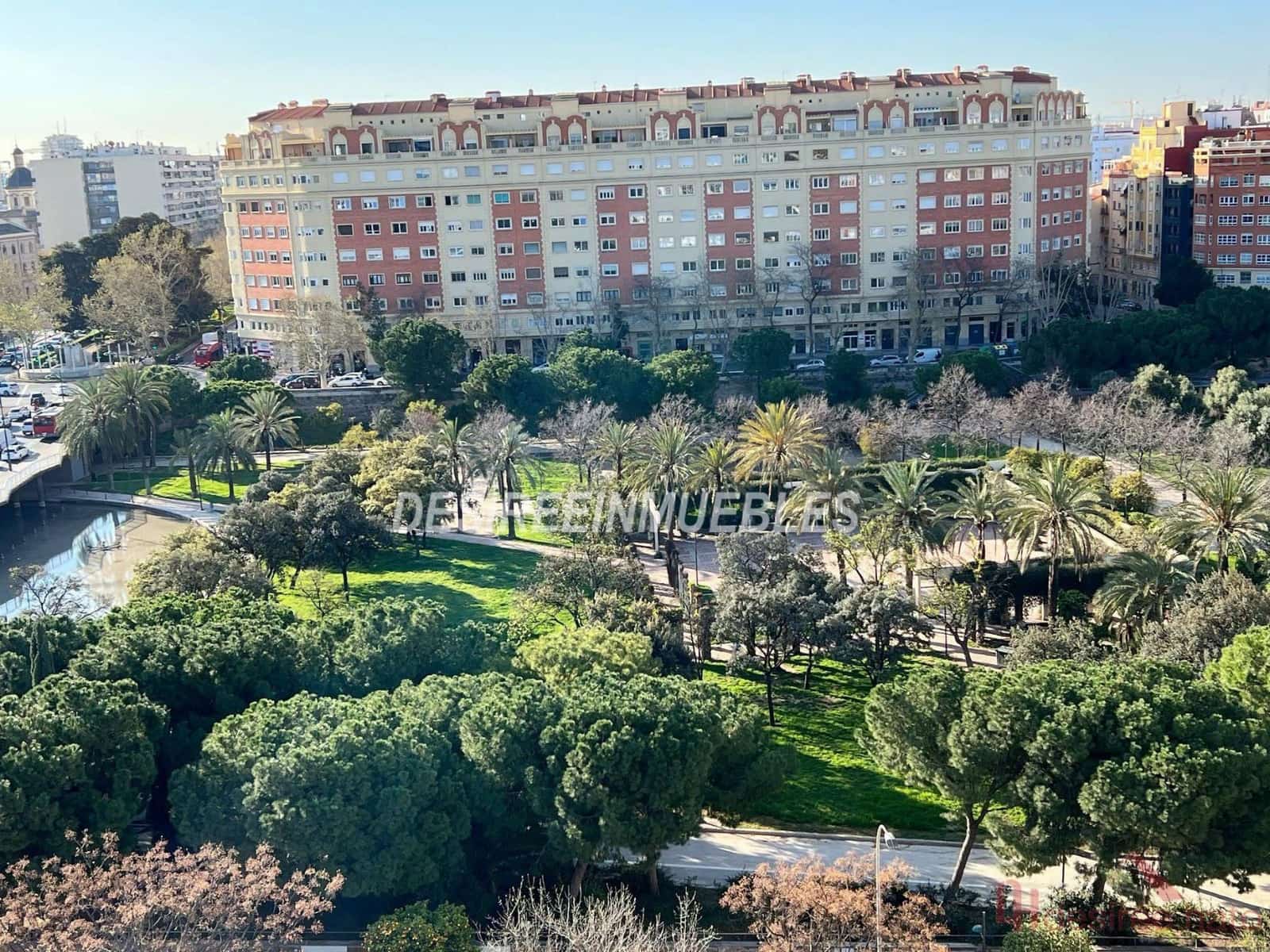 Piso de 3 habitaciones en València ciudad en venta con garaje - 535.000 € (Ref: 10184847)