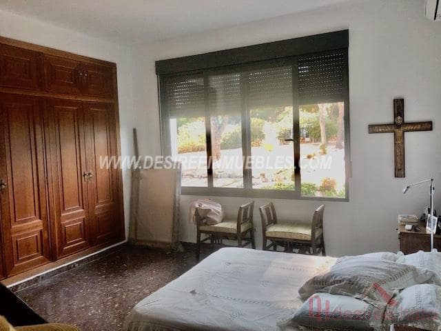 5 soveværelse Villa til salg i Chiva med swimmingpool garage - € 940.000 (Ref: 7568926)