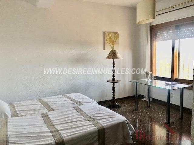 5 soveværelse Villa til salg i Chiva med swimmingpool garage - € 940.000 (Ref: 7568926)