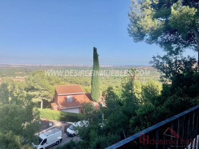 5 soveværelse Villa til salg i Chiva med swimmingpool garage - € 940.000 (Ref: 7568926)