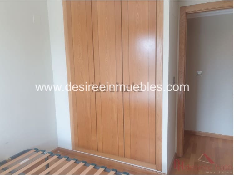 2 slaapkamer Flat te huur in Valencia stad met zwembad garage - € 1.500 (Ref: 7568985)