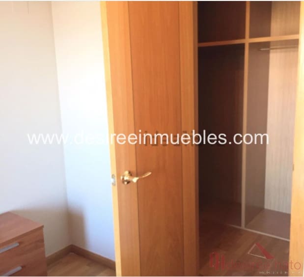 2 slaapkamer Flat te huur in Valencia stad met zwembad garage - € 1.500 (Ref: 7568985)