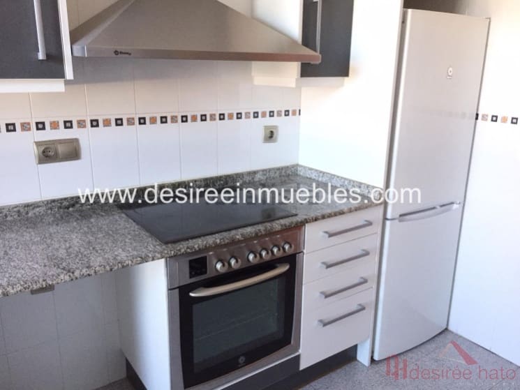 2 slaapkamer Flat te huur in Valencia stad met zwembad garage - € 1.500 (Ref: 7568985)