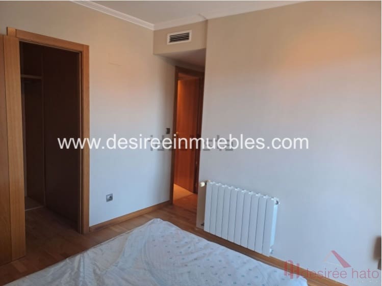 2 slaapkamer Flat te huur in Valencia stad met zwembad garage - € 1.500 (Ref: 7568985)