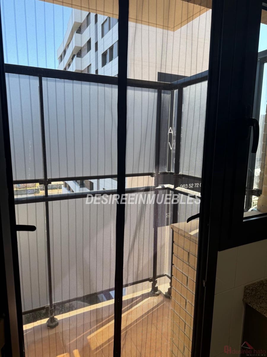 2 bedroom Flat for rent in Valencia city with pool garage - € 1,500 (Ref: 7568985)