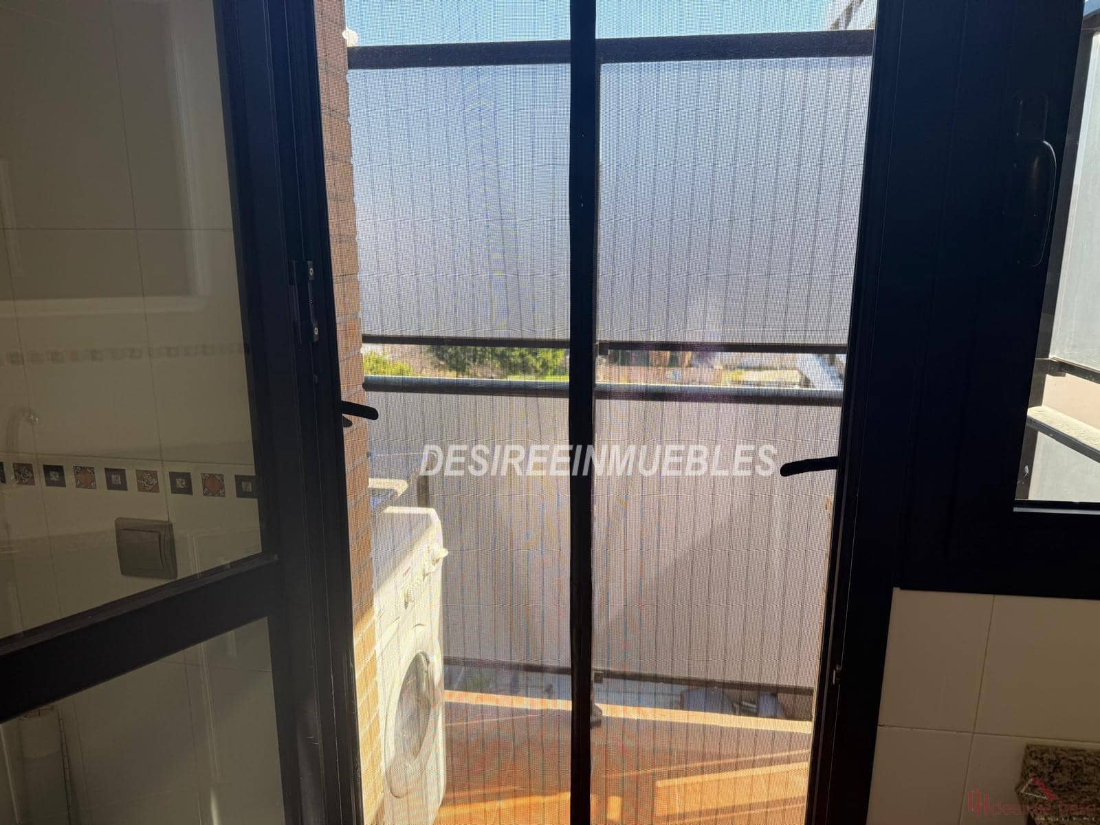 2 bedroom Flat for rent in Valencia city with pool garage - € 1,500 (Ref: 7568985)