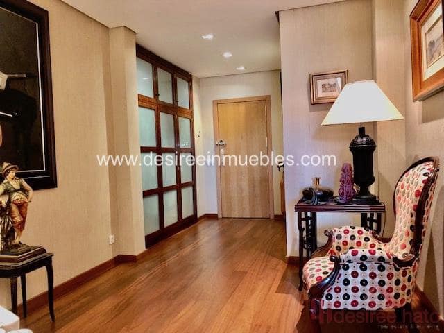 3 soveværelse Lejlighed til salg i Sant Francesc, Valencia by - € 1.200.000 (Ref: 7576041)