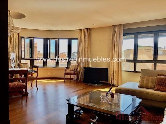 3 soveværelse Lejlighed til salg i Sant Francesc, Valencia by - € 1.200.000 (Ref: 7576041)