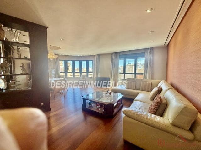 3 slaapkamer Flat te koop in Sant Francesc, Valencia stad - € 1.200.000 (Ref: 7576041)