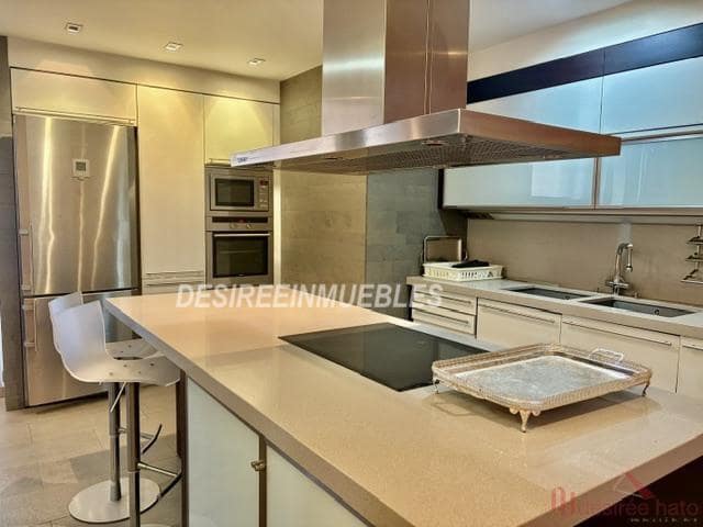 Piso de 3 habitaciones en València ciudad en venta - 1.200.000 € (Ref: 7576041)