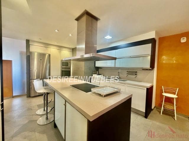 Piso de 3 habitaciones en València ciudad en venta - 1.200.000 € (Ref: 7576041)