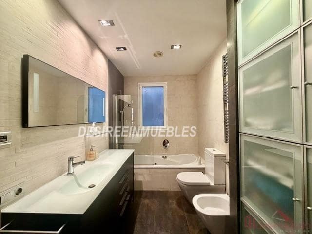 Piso de 3 habitaciones en València ciudad en venta - 1.200.000 € (Ref: 7576041)