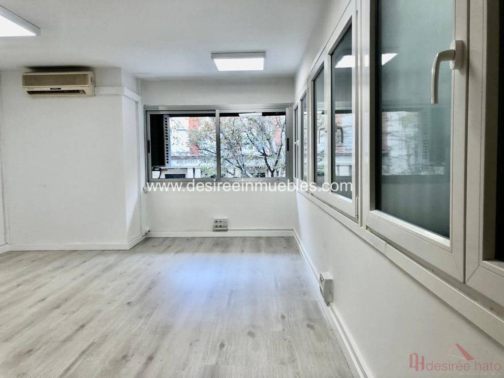 5 slaapkamer Kantoor te huur in Valencia stad - € 2.100 (Ref: 7758275)