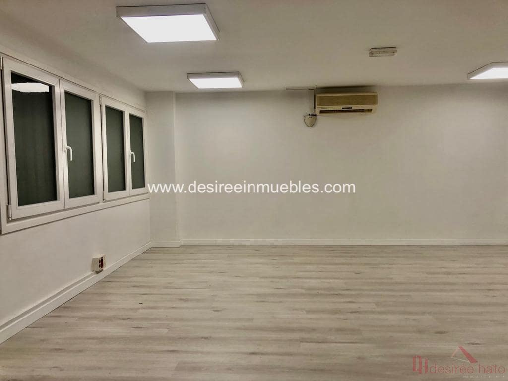 5 slaapkamer Kantoor te huur in Valencia stad - € 2.100 (Ref: 7758275)