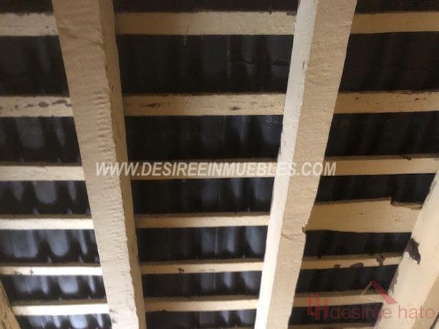 Commercial for sale in Sagunto / Sagunt - € 550,000 (Ref: 7854215)