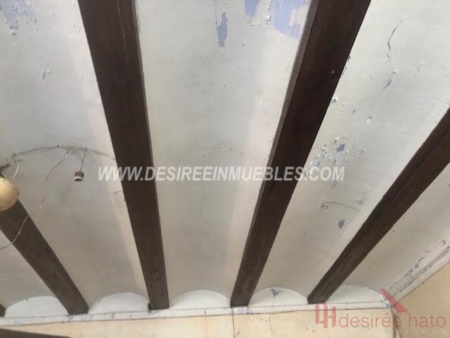 Commercial for sale in Sagunto / Sagunt - € 550,000 (Ref: 7854215)