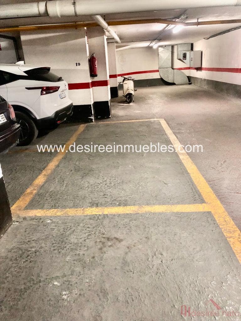 Garage til salg i Valencia by - € 70.000 (Ref: 7979461)