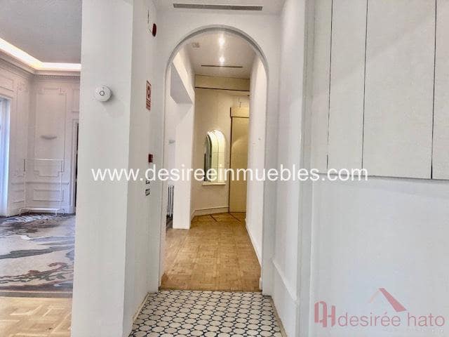 5 makuuhuone Toimisto vuokrattavana paikassa La Xerea, Valencia kaupunki - 6 000 € (Ref: 8012308)