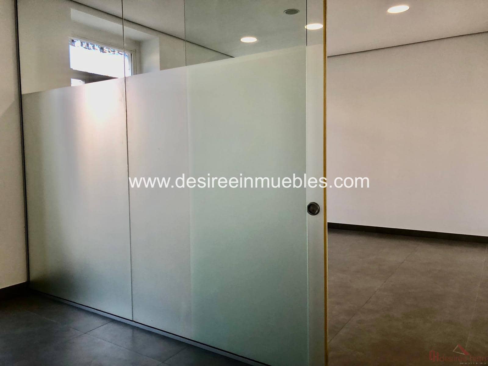 6 bedroom Office for rent in Valencia city - € 1,900 (Ref: 8063513)