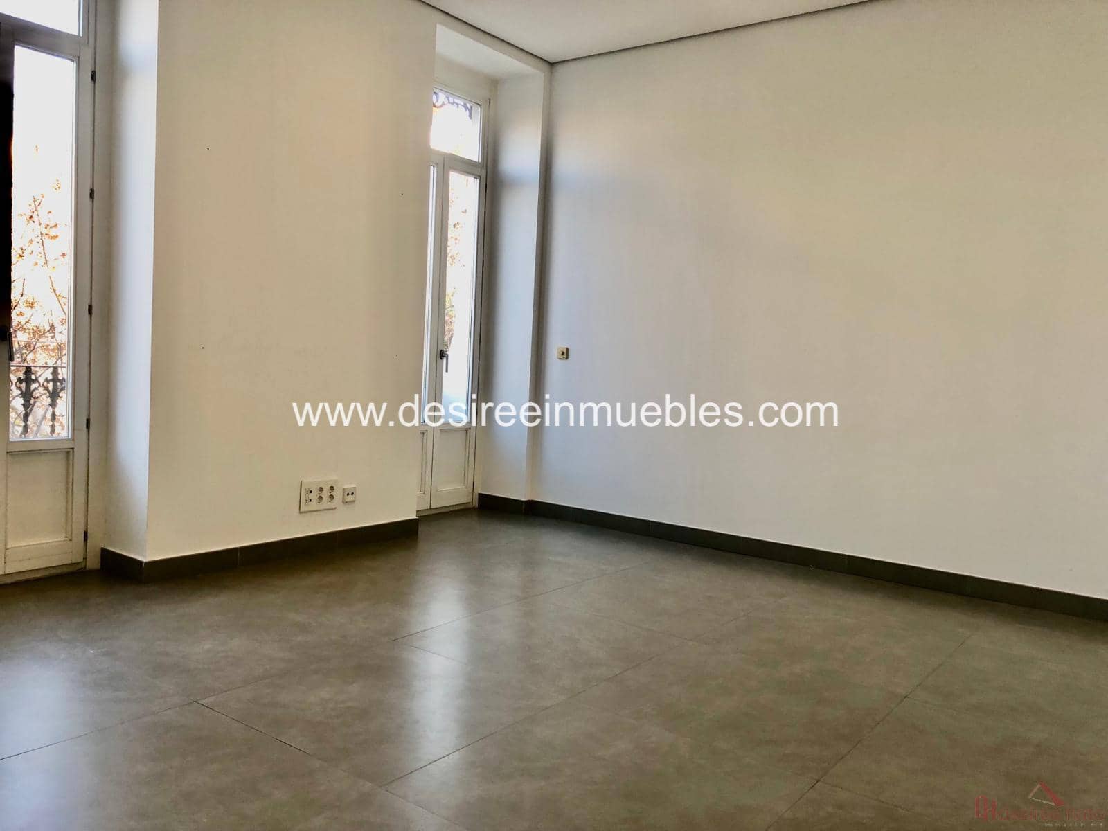 6 bedroom Office for rent in Valencia city - € 1,900 (Ref: 8063513)