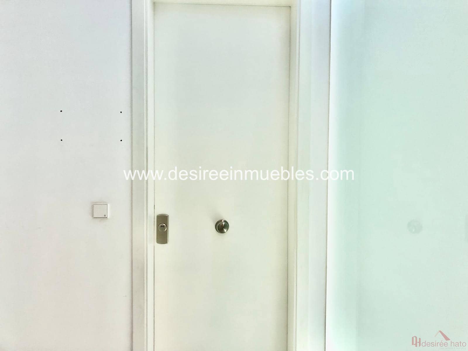 6 bedroom Office for rent in Valencia city - € 1,900 (Ref: 8063513)