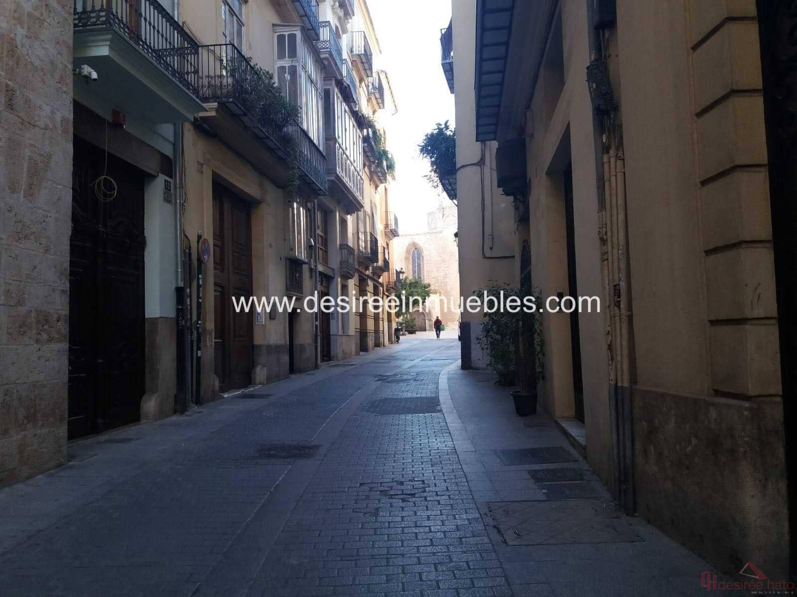 Local Comercial de 1 habitación en València ciudad en venta - 550.000 € (Ref: 8117273)