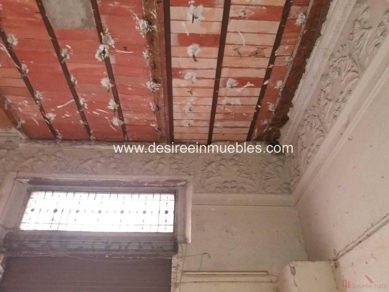 Local Comercial de 1 habitación en València ciudad en venta - 550.000 € (Ref: 8117273)