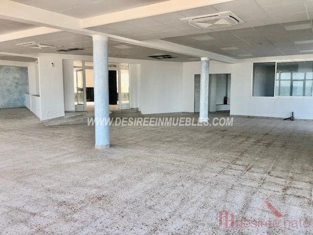 Local Comercial de 5 habitaciones en El Perellonet en alquiler - 7.000 € (Ref: 8229020)