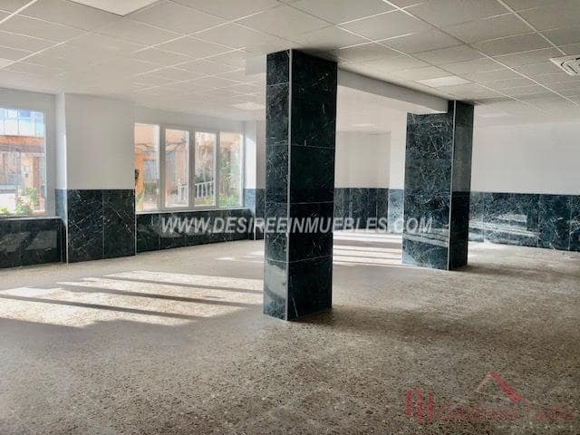 Local Comercial de 5 habitaciones en El Perellonet en alquiler - 7.000 € (Ref: 8229020)