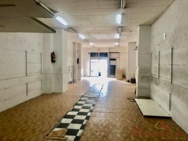 1 soverom Kommersiell til leie i Valencia by - € 1 390 (Ref: 8305121)