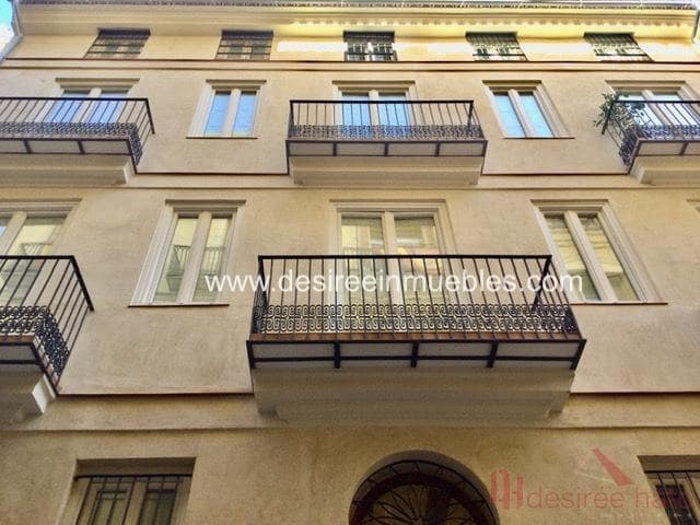 1 slaapkamer Kantoor te huur in Valencia stad - € 1.200 (Ref: 8313462)