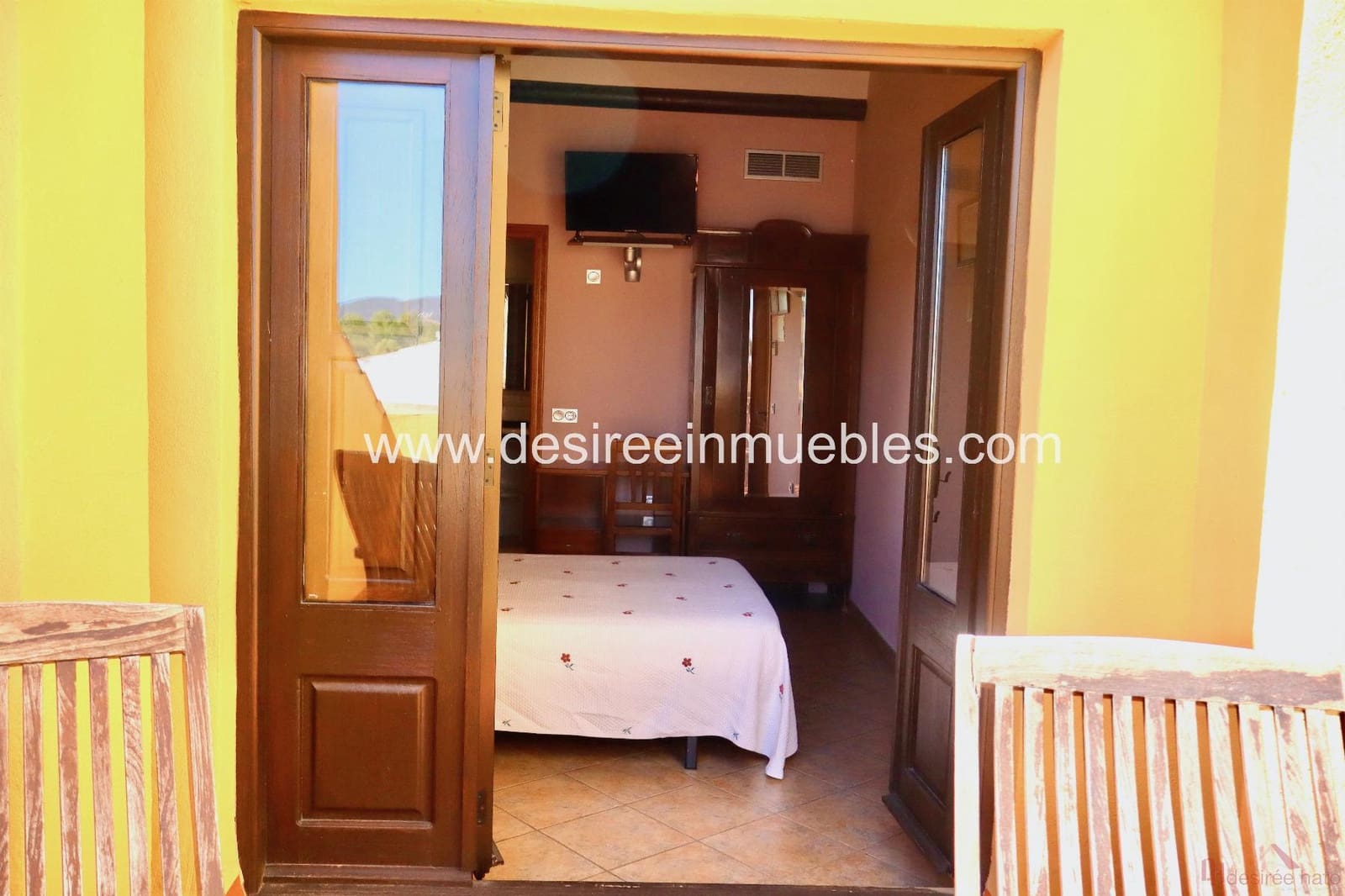 10 soveværelse Hotel til salg i Suera - € 750.000 (Ref: 8449397)