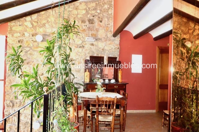 10 bedroom Hotel for sale in Suera - € 750,000 (Ref: 8449397)