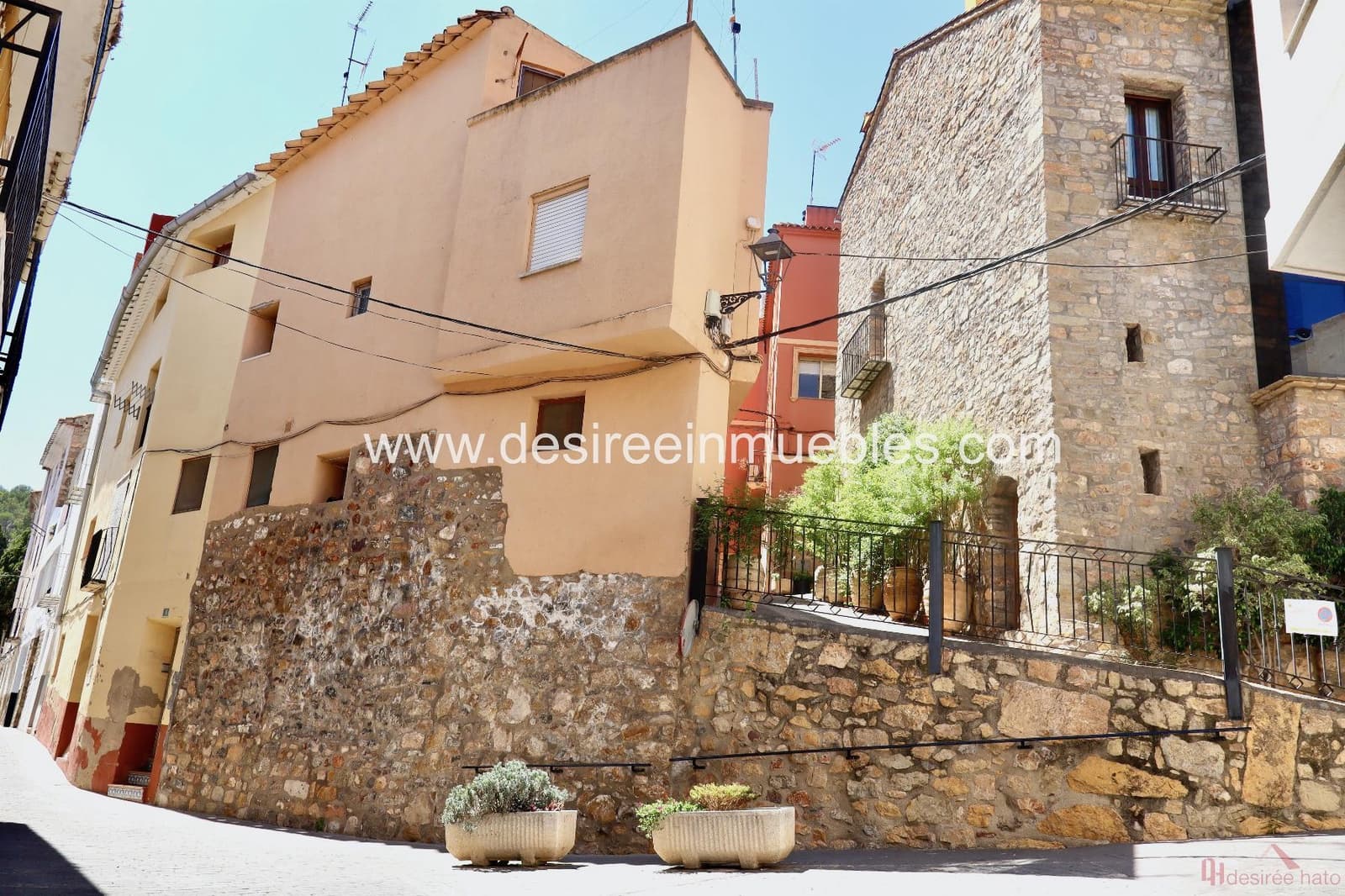 10 soveværelse Hotel til salg i Suera - € 750.000 (Ref: 8449397)