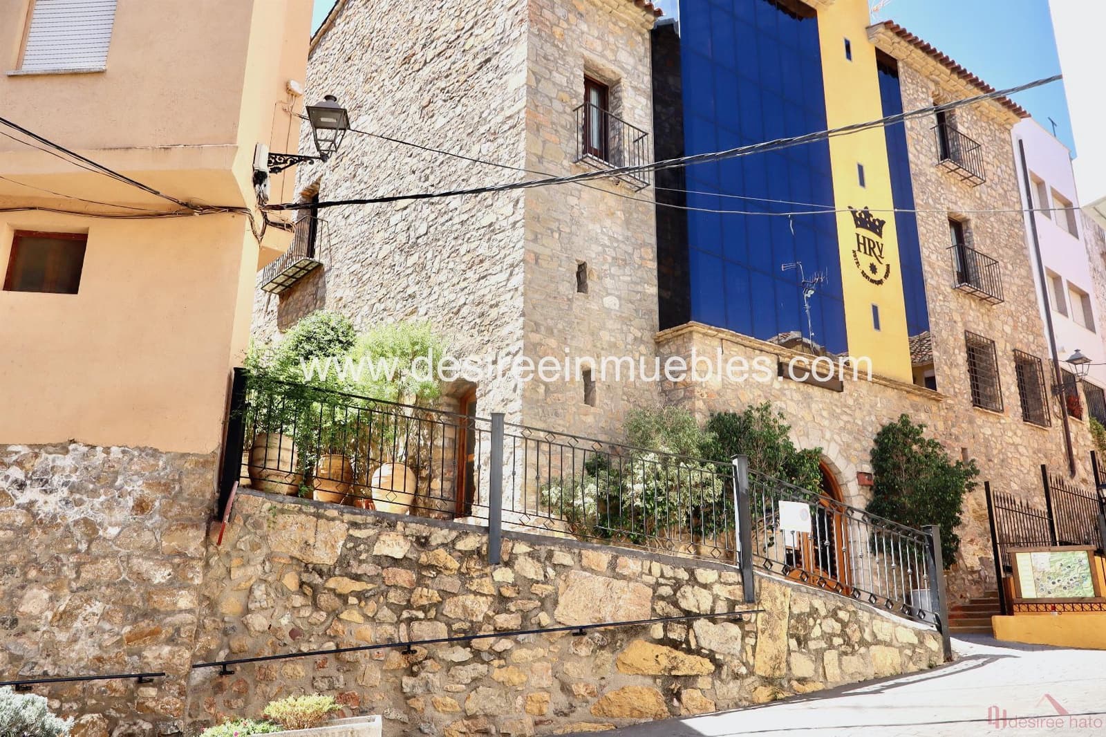 10 soveværelse Hotel til salg i Suera - € 750.000 (Ref: 8449397)